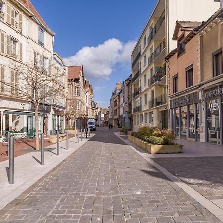 Hypercentre - Coup De Coeur - Patio Apartment Troyes Bagian luar foto