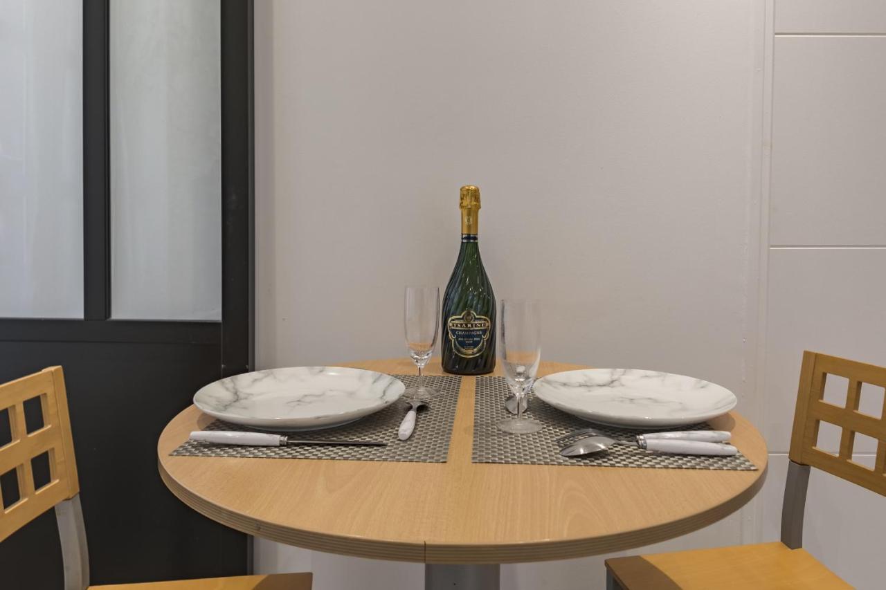 Hypercentre - Coup De Coeur - Patio Apartment Troyes Bagian luar foto