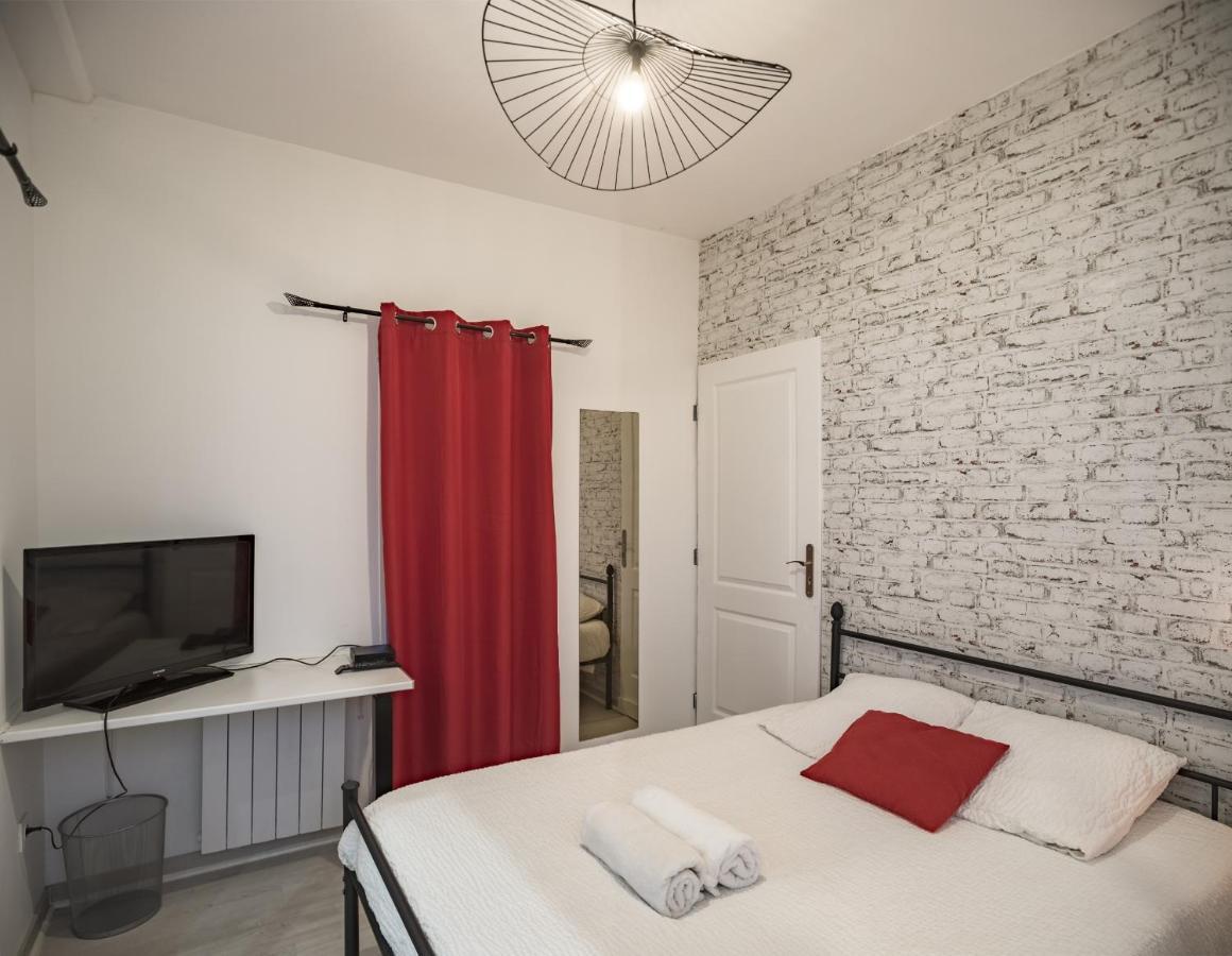 Hypercentre - Coup De Coeur - Patio Apartment Troyes Bagian luar foto